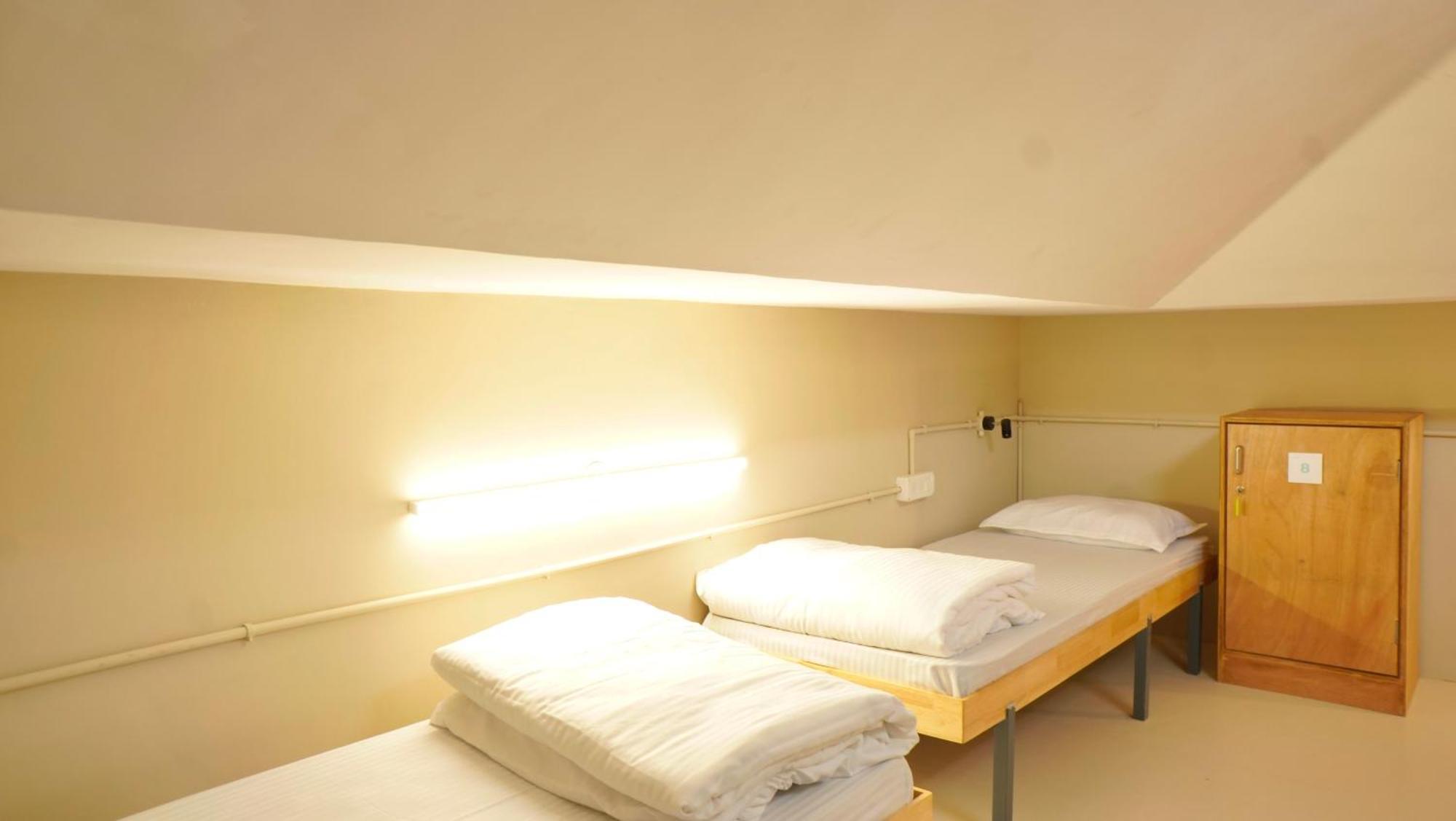 Roambay - Gokulam Hostel ไมซอร์ ภายนอก รูปภาพ